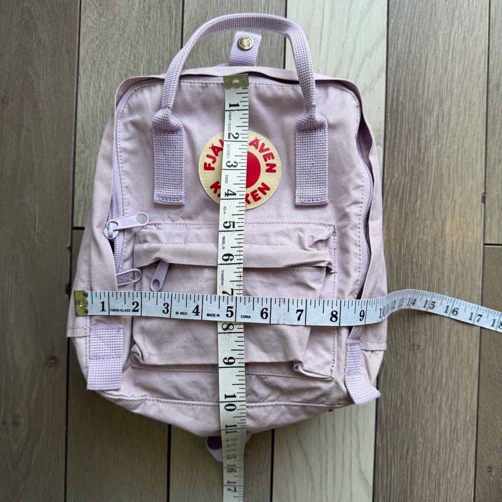 Fjallravenˊ Kanken Mini Backpack - Picture 2 of 9